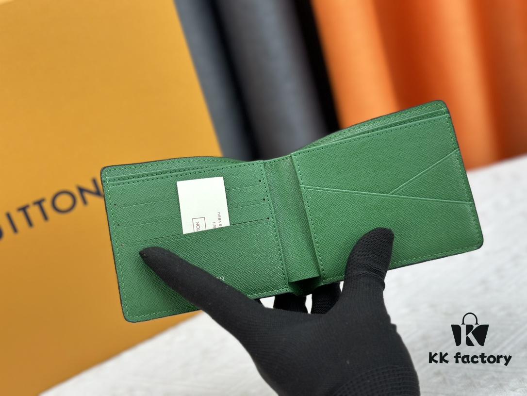 Wallet Model: M40452 Green Grid Louis Vuitton Classic Brazza Wallet