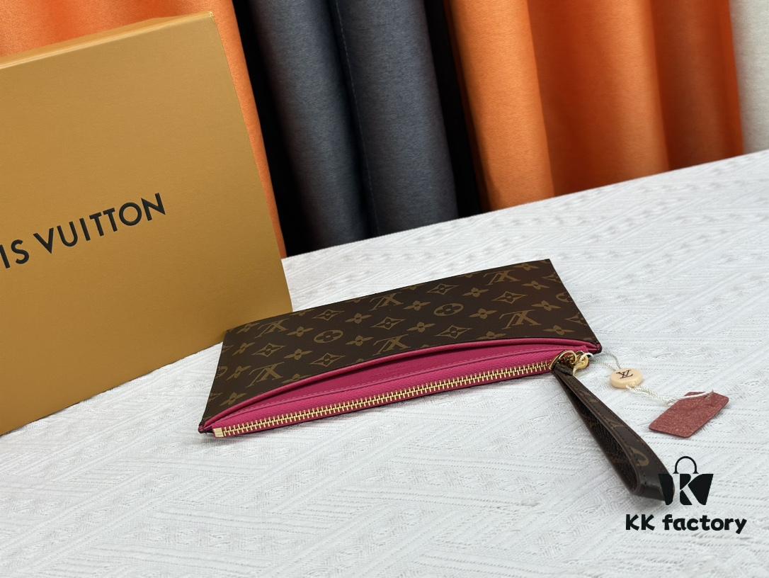 693076b86e68136f4d9a65e5 M60910, Real Item Photography, Exquisitely Crafted Pallas Handbag Combining Classic Monogram Canvas with Vibrant Colors for a Delightful Effect