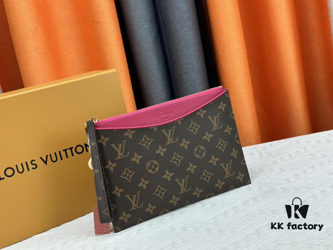 693076b86e68136f4d9a65e6 M60910, Real Item Photography, Exquisitely Crafted Pallas Handbag Combining Classic Monogram Canvas with Vibrant Colors for a Delightful Effect