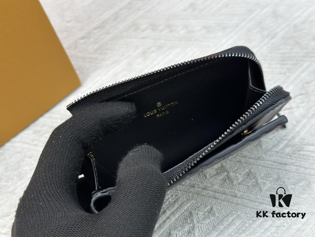 693076f66e68136f4d9a665e Top-Grade Original Louis Vuitton Hybrid Wallet in Black Monogram Shadow Leather