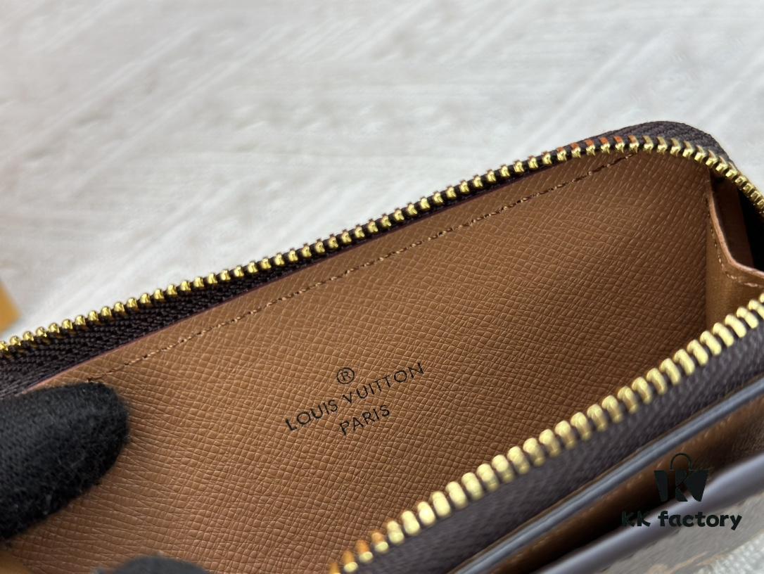 693077016e68136f4d9a6670 Top Original This New Hybrid Wallet is Made of Black Monogram Shadow Leather, Ingeniously Combining a Card Holder with Louis Vuitton's Best-Selling Multiple Wallet