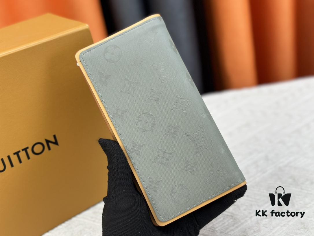 6930770a6e68136f4d9a6686 Wallet Model: N62665 M63236 Louis Vuitton Classic Brazza Wallet