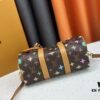 693077186e68136f4d9a66a2 M24849 White Color Black Color Pillow Bag