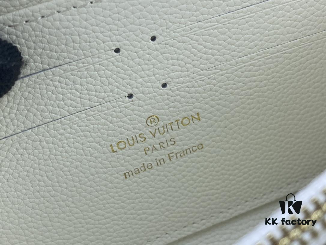 693077566e68136f4d9a6729 Top Original 💎 By The Pool Collection Zipped Wallet in Monogram Empreinte Leather