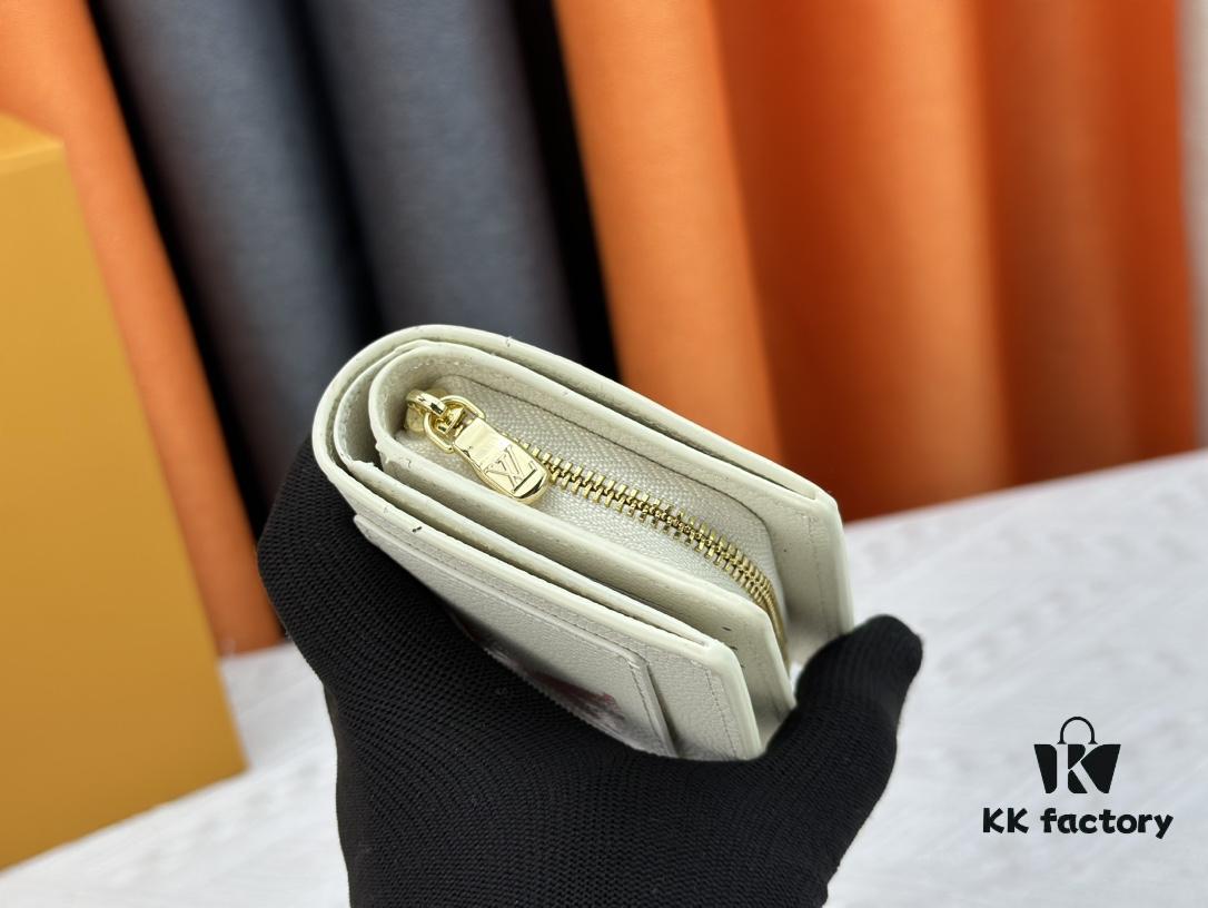 693077586e68136f4d9a6731 LV Top Replica M80152 Cléa Wallet in Monogram Empreinte Soft Grain Leather