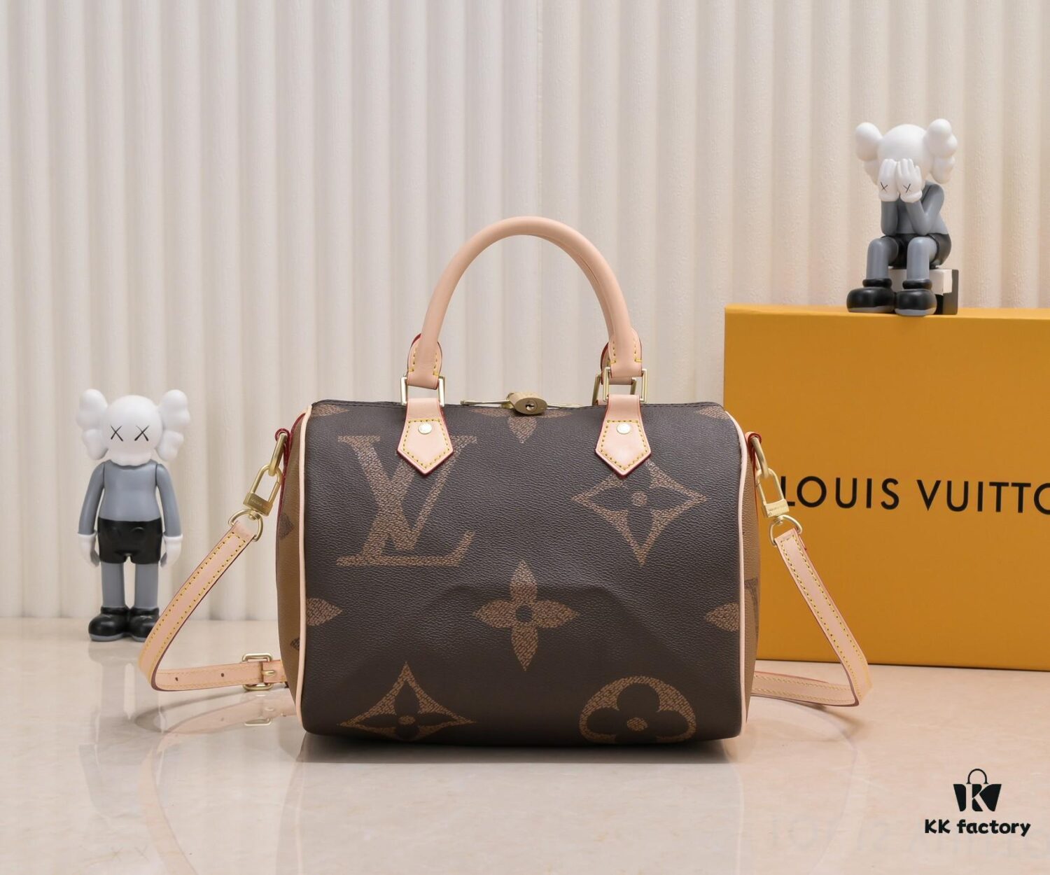 Upgraded Version [Speedy25] Handbag 2019 Runway Edition - Vintage Collection ~ M41113 (40390) Large Flower