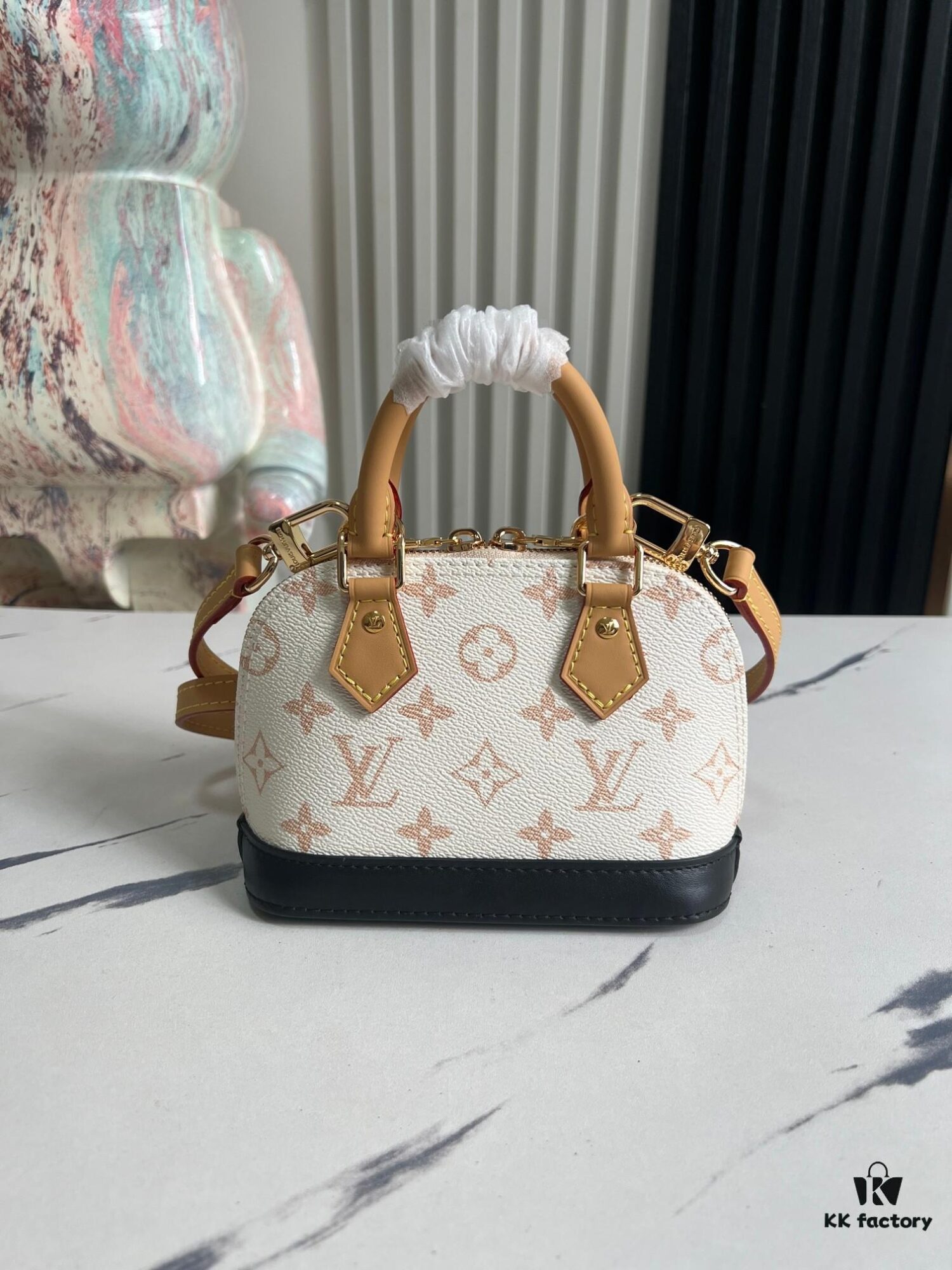 693077966e68136f4d9a67a9 M46895 White Flower 82717 Mini Shell Bag Collection - New Launch Nano Alma Handbag