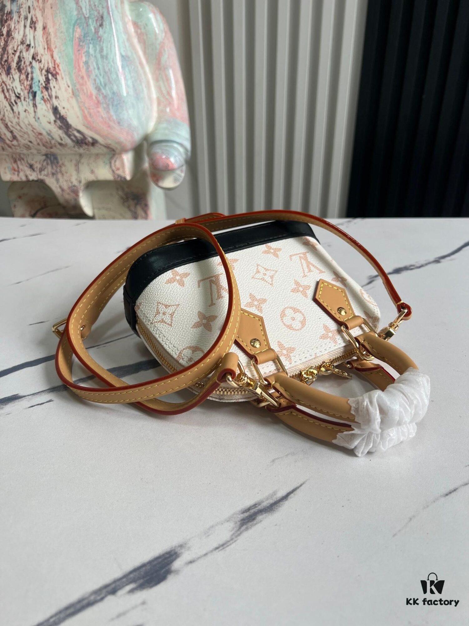 6930779d6e68136f4d9a67b3 M46895 White Flower 82717 Mini Shell Bag Collection - New Launch Nano Alma Handbag