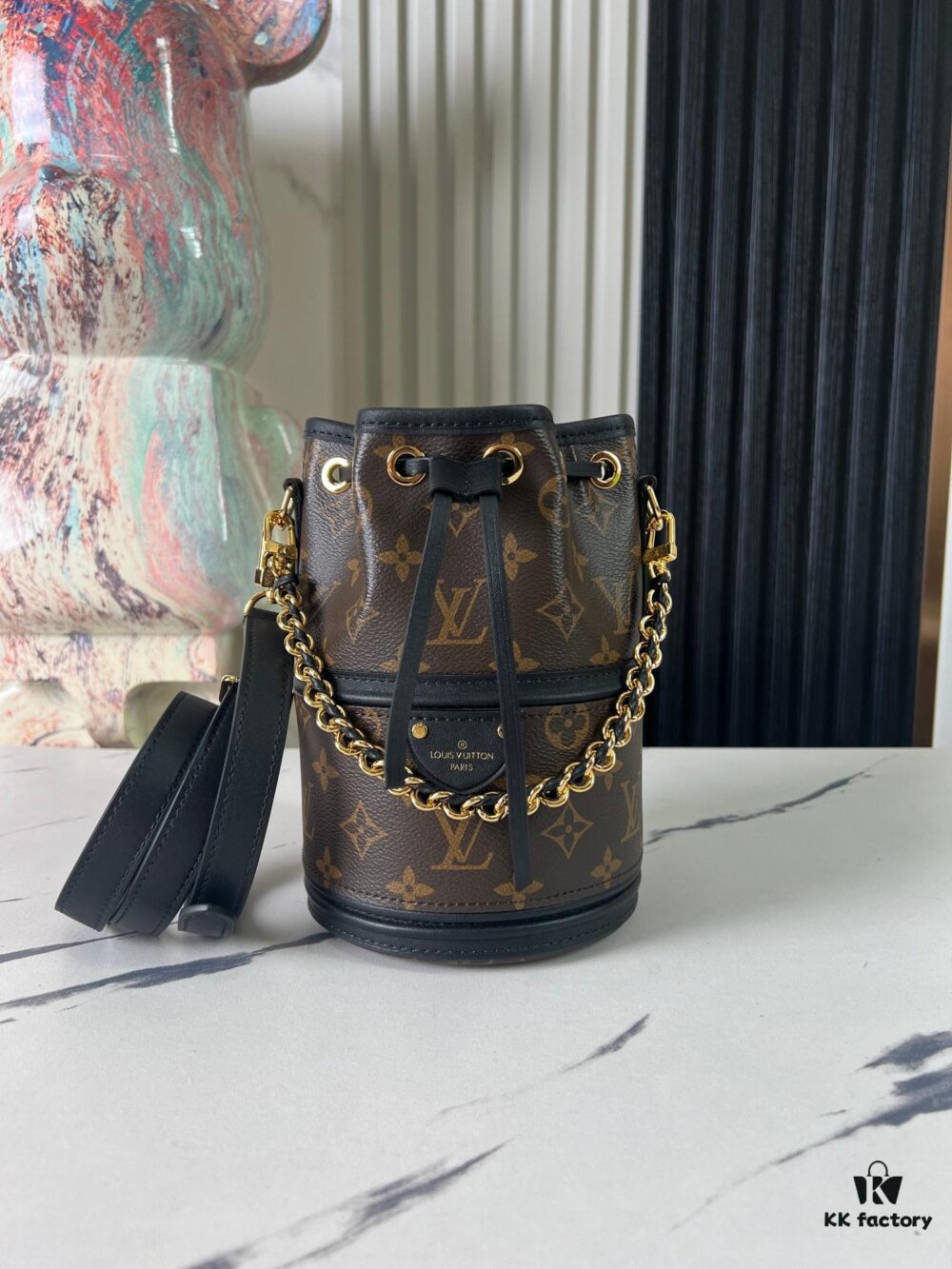 6930779f6e68136f4d9a67b8 Top Quality Original Order Exclusive Real Shot M83480 Monogram New Canoe Bag Bucket Bag with Chain