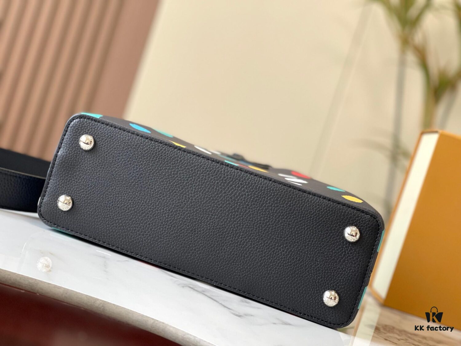 693077a46e68136f4d9a67c1 Upgraded M21665 LV x YK Capucines Medium Handbag