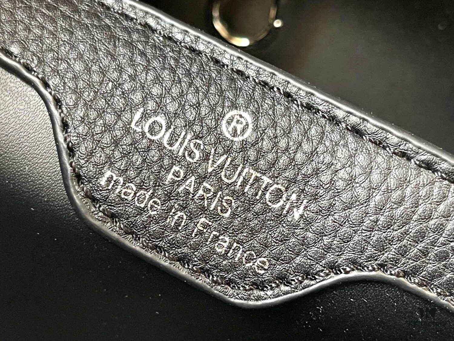 693077a96e68136f4d9a67c5 Upgraded M21665 LV x YK Capucines Medium Handbag