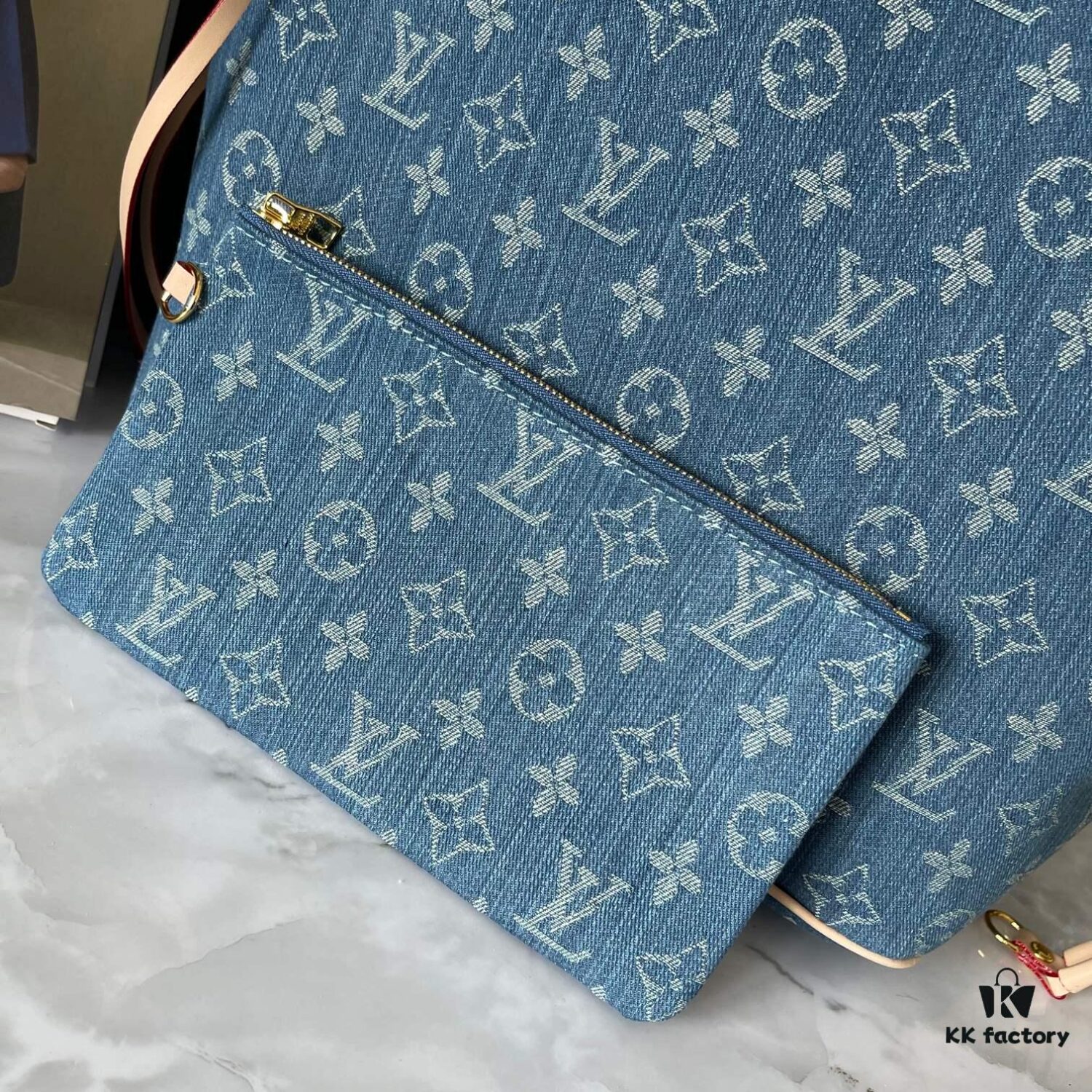 693077aa6e68136f4d9a67ca Upgraded M40995 Medium Denim Jacquard Tote Bag 💋💋 Louis Vuitton New Neverfull – A Fresh Reinterpretation of the Iconic Handbag