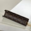 693077af6e68136f4d9a67d3 M82509 Vintage Lily Wallet on Chain