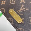 693077b16e68136f4d9a67d5 M82509 Vintage Lily Wallet on Chain