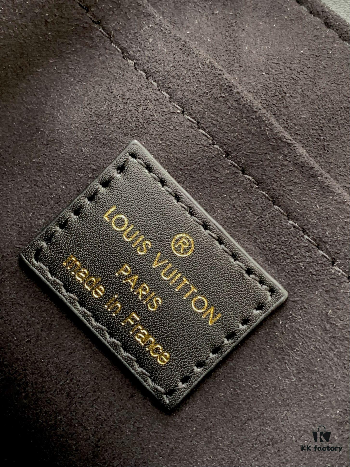 693077c86e68136f4d9a67ff Louis Vuitton Hold Me Handbag in Black M21720 and White M21797 – New Wave Quilted Leather Collection