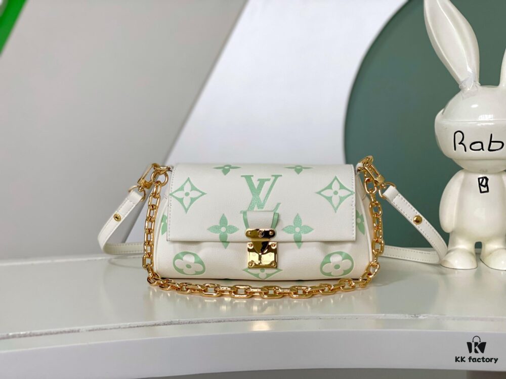 693077d56e68136f4d9a6818 FAVORITE Handbag m46842 Matcha Green (Milk)