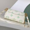 693077d76e68136f4d9a681b FAVORITE Handbag m46842 Matcha Green (Milk)