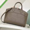 693077de6e68136f4d9a682b M22927 Gray Lock It MM Bag Fine and Practical