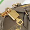 693077e06e68136f4d9a6830 M22927 Gray Lock It MM Bag Fine and Practical