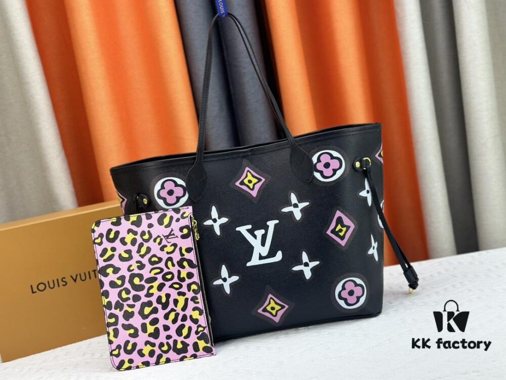 693077ee6e68136f4d9a684f M40995 Medium Shopping Bag 💋💋 Louis Vuitton New Neverfull, A Fresh Reinterpretation of a Classic Handbag