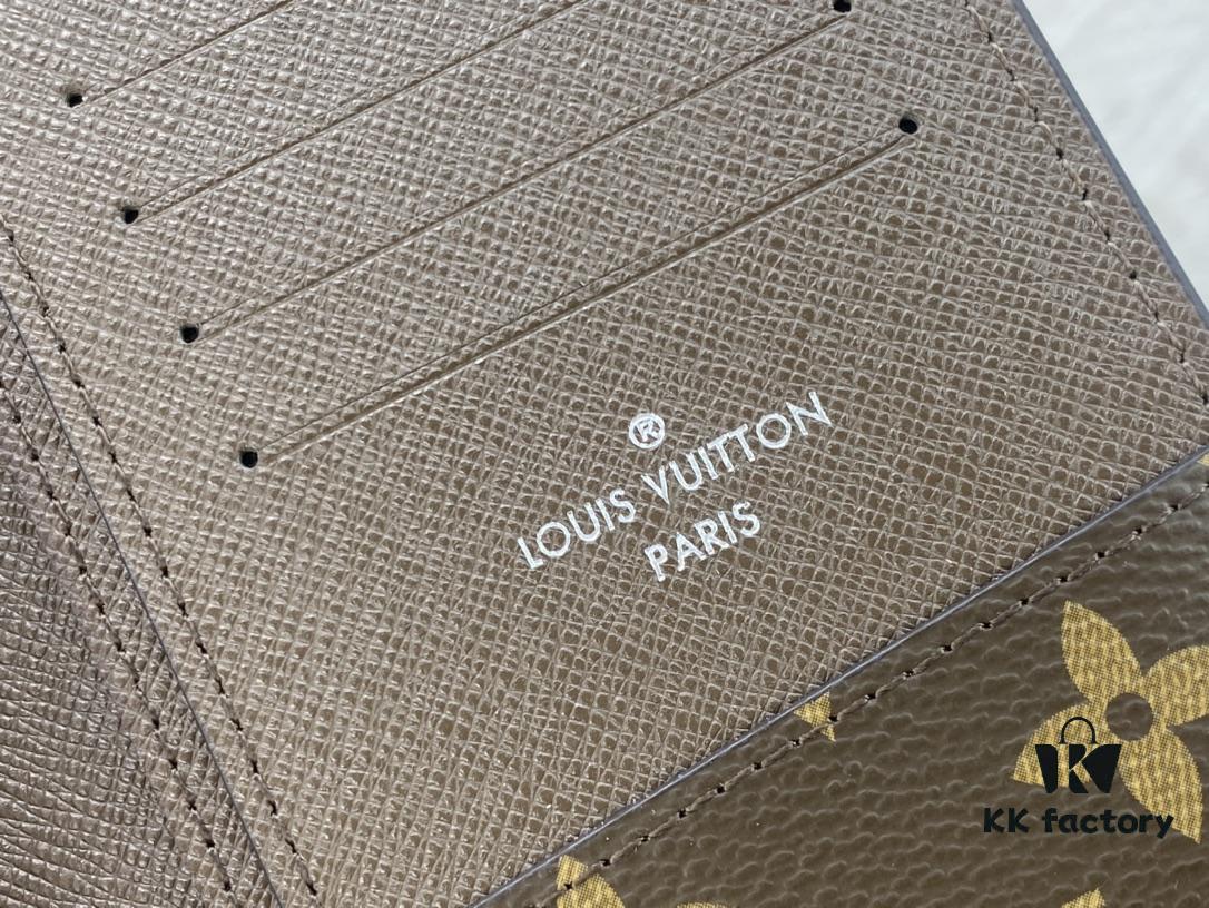 693077f96e68136f4d9a6864 Wallet Model: N62665 Blue with Coffee-Colored Louis Vuitton Classic Brazza Wallet