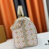 693078166e68136f4d9a68a0 M41416 Keepall