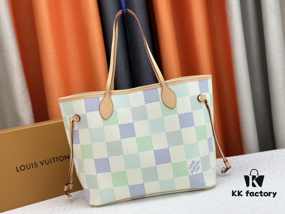 693078336e68136f4d9a68e8 M40995 Medium Shopping Bag 💋💋 Louis Vuitton New Neverfull, A Fresh Take on a Classic Handbag