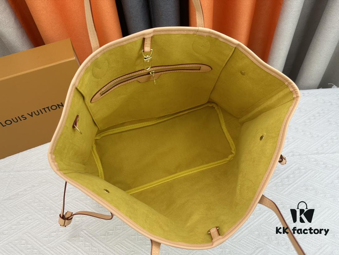 693078386e68136f4d9a68f5 M40995 Medium Shopping Bag 💋💋 Louis Vuitton New Neverfull, A Fresh Take on the Iconic Bag Exploring Refined Interior Details