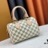 693078506e68136f4d9a6930 Louis Vuitton M46906 White Checker M46234 Speedy Pillow Bag Series M45957 SPEEDY BANDOULIÈRE 20 Handbag