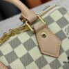 693078536e68136f4d9a6935 Louis Vuitton M46906 White Checker M46234 Speedy Pillow Bag Series M45957 SPEEDY BANDOULIÈRE 20 Handbag