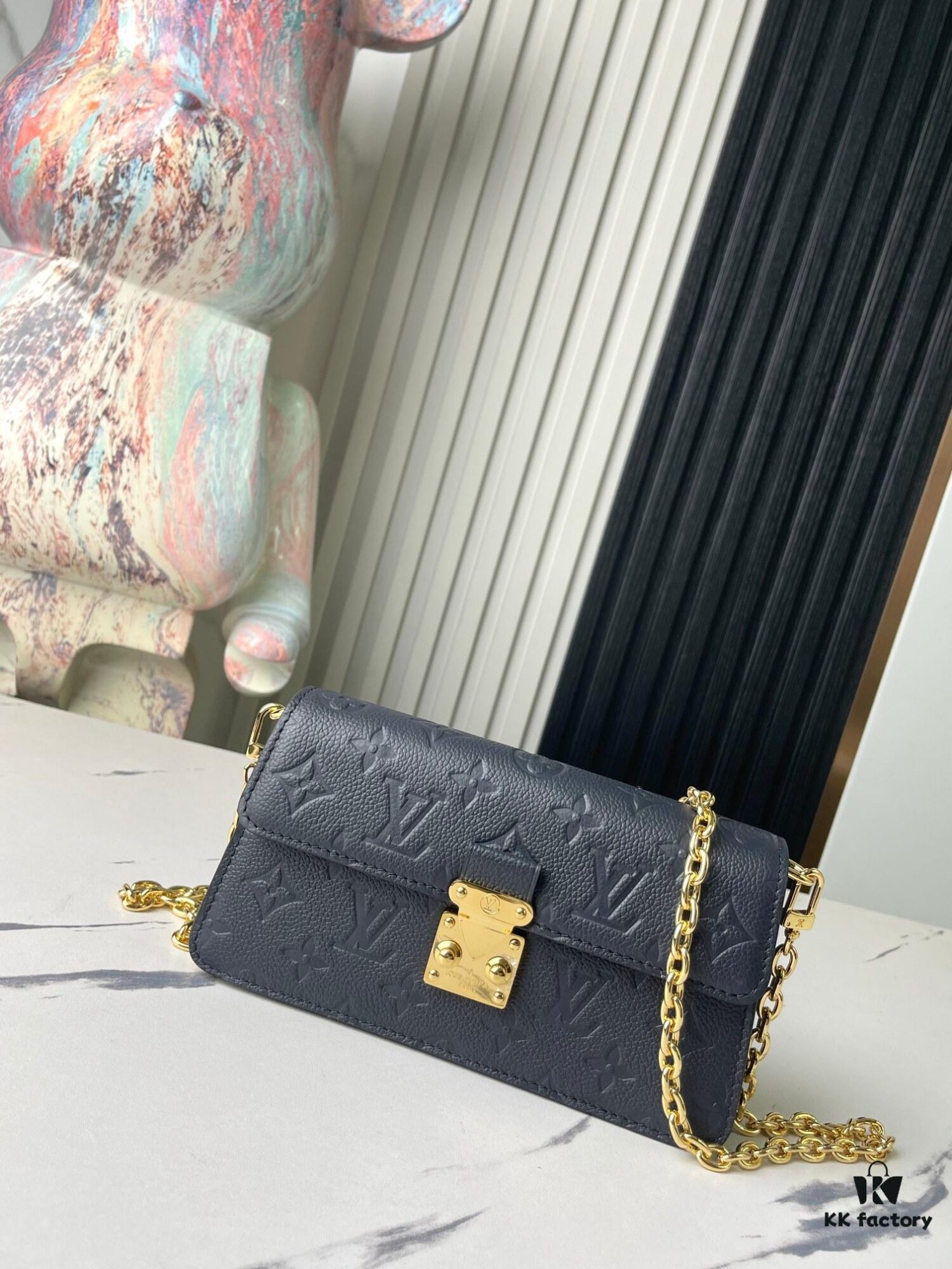 693078646e68136f4d9a695b Top-tier Original Stock, Exclusive Real Photos: M82836 Blue Full Leather Embossed Wallet On Chain Metis Chain Bag