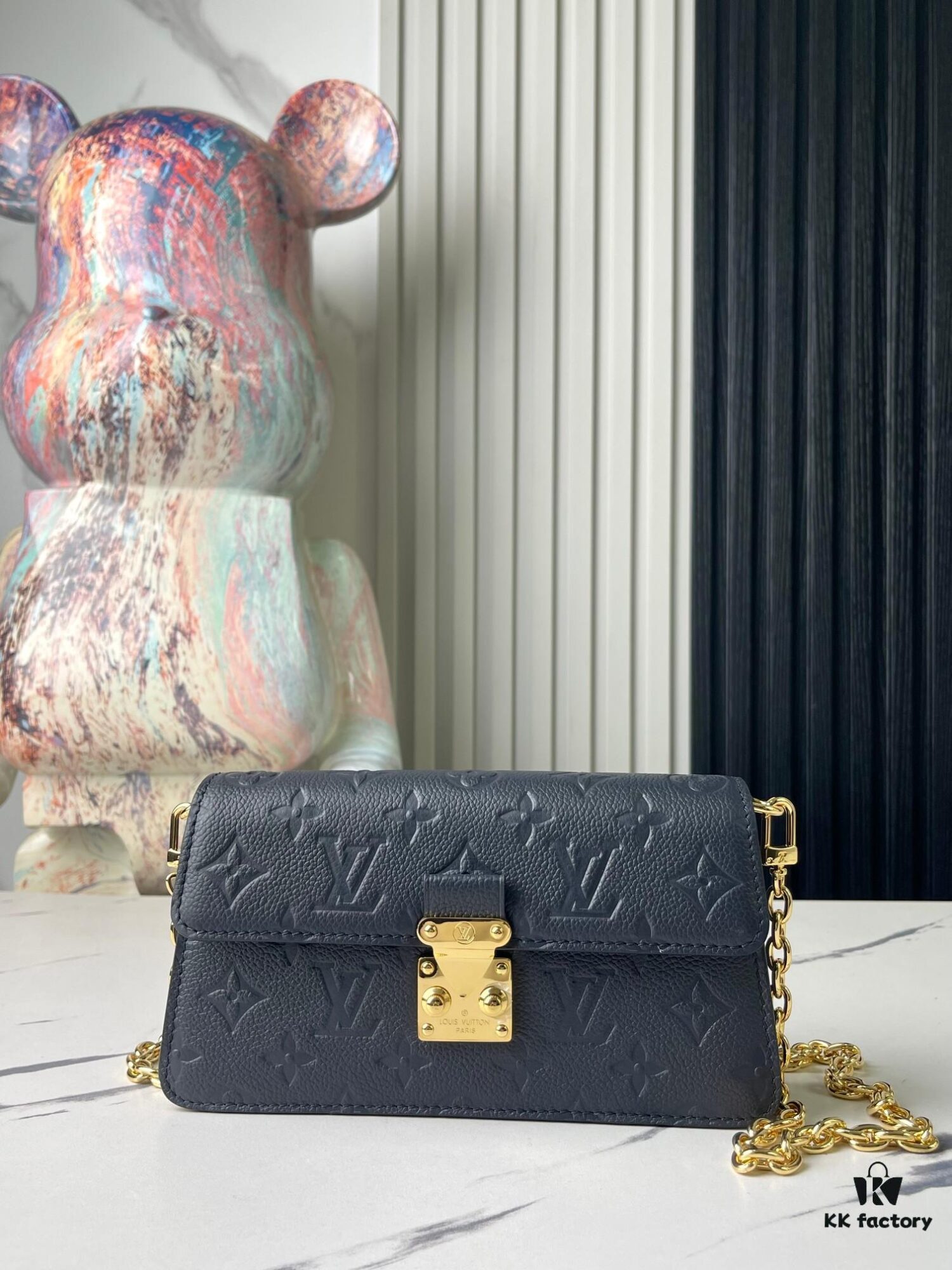 693078646e68136f4d9a695c Top-tier Original Stock, Exclusive Real Photos: M82836 Blue Full Leather Embossed Wallet On Chain Metis Chain Bag