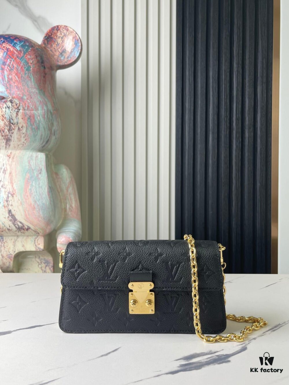 6930786e6e68136f4d9a696c Top-tier Original Order Exclusive Real Shot M82637 Black Full Leather Embossed Wallet On Chain Metis Chain Bag M82836 82637 Black Embossed