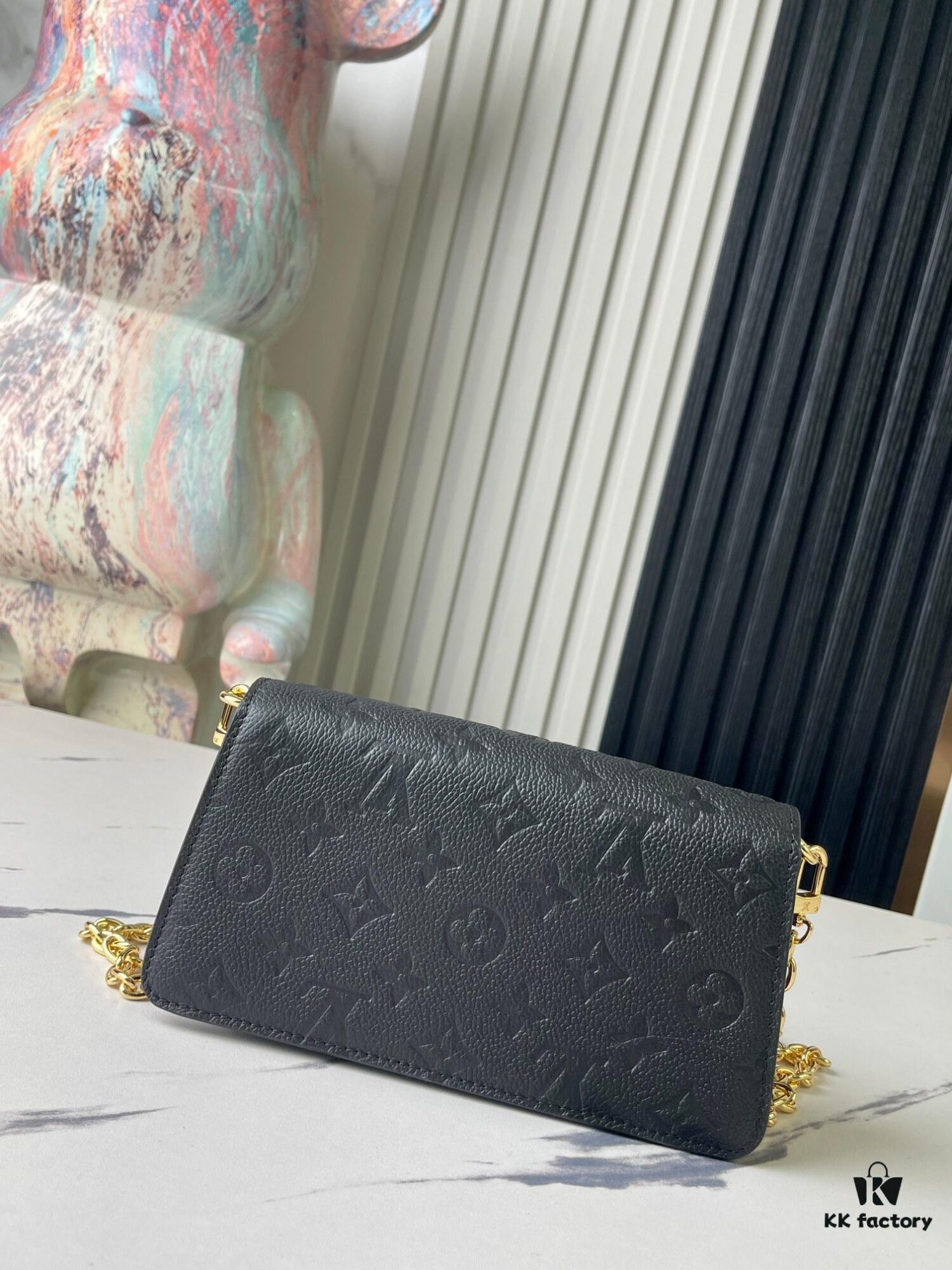 693078706e68136f4d9a6970 Top-tier Original Order Exclusive Real Shot M82637 Black Full Leather Embossed Wallet On Chain Metis Chain Bag M82836 82637 Black Embossed