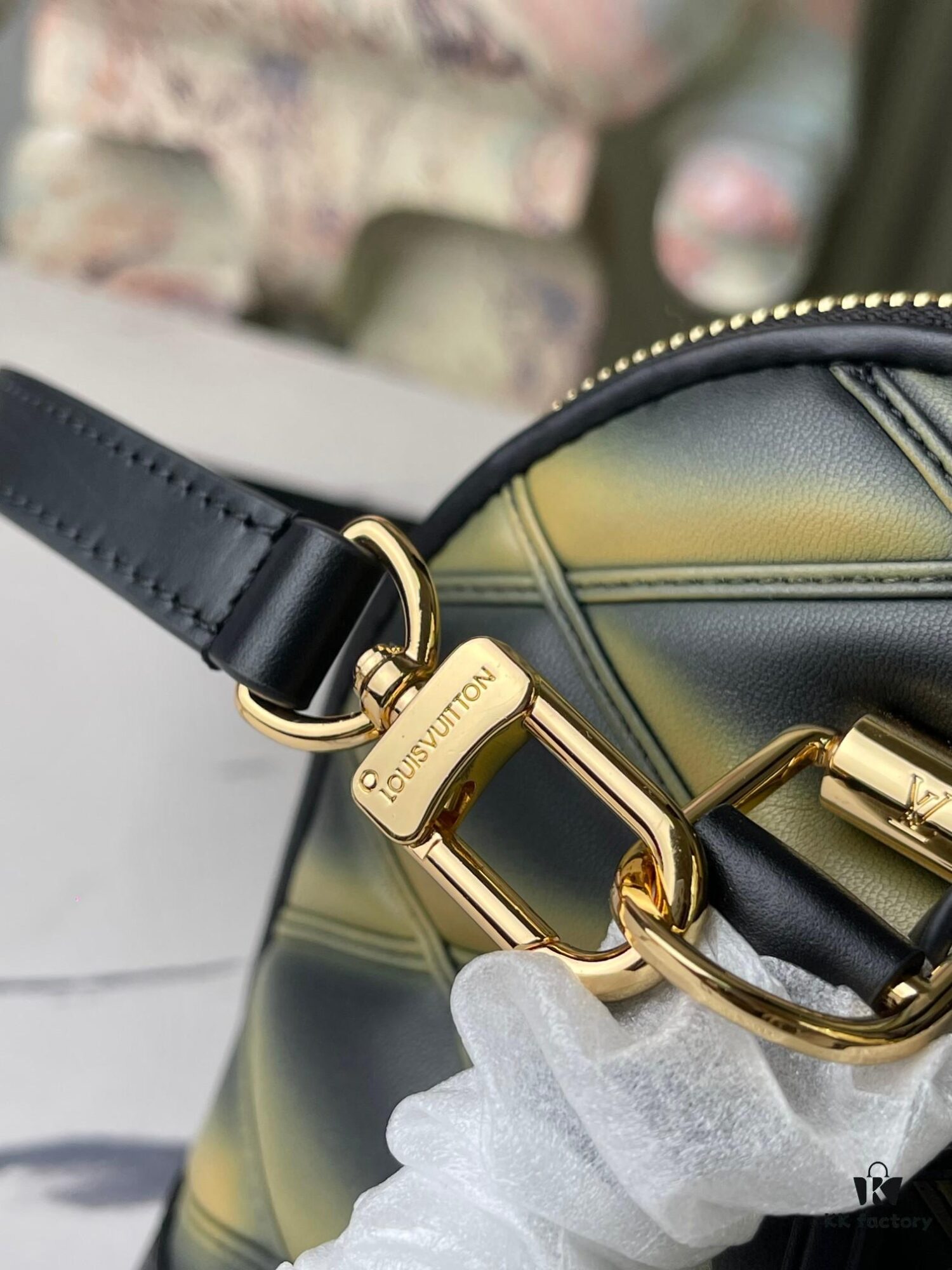 6930787a6e68136f4d9a6982 M23576 Gradient Quilted Full Leather Shell Bag Series Alma BB Handbag
