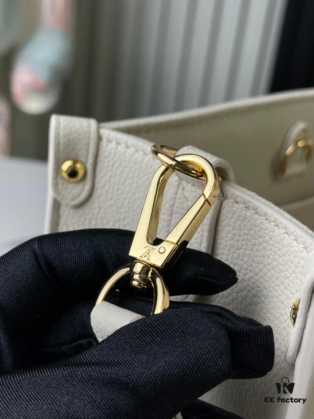 693078936e68136f4d9a69b0 Top-tier Original Order, Exclusive Real Photos: M23637 White Full Leather Square Bag Series Lock & Go Handbag M22311