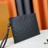 693078a76e68136f4d9a69d9 M81848 M81569 M82079 Exclusive Real Shot! To-Go Handheld Bag from Louis Vuitton's Late 2022 'Room with a View' Collection