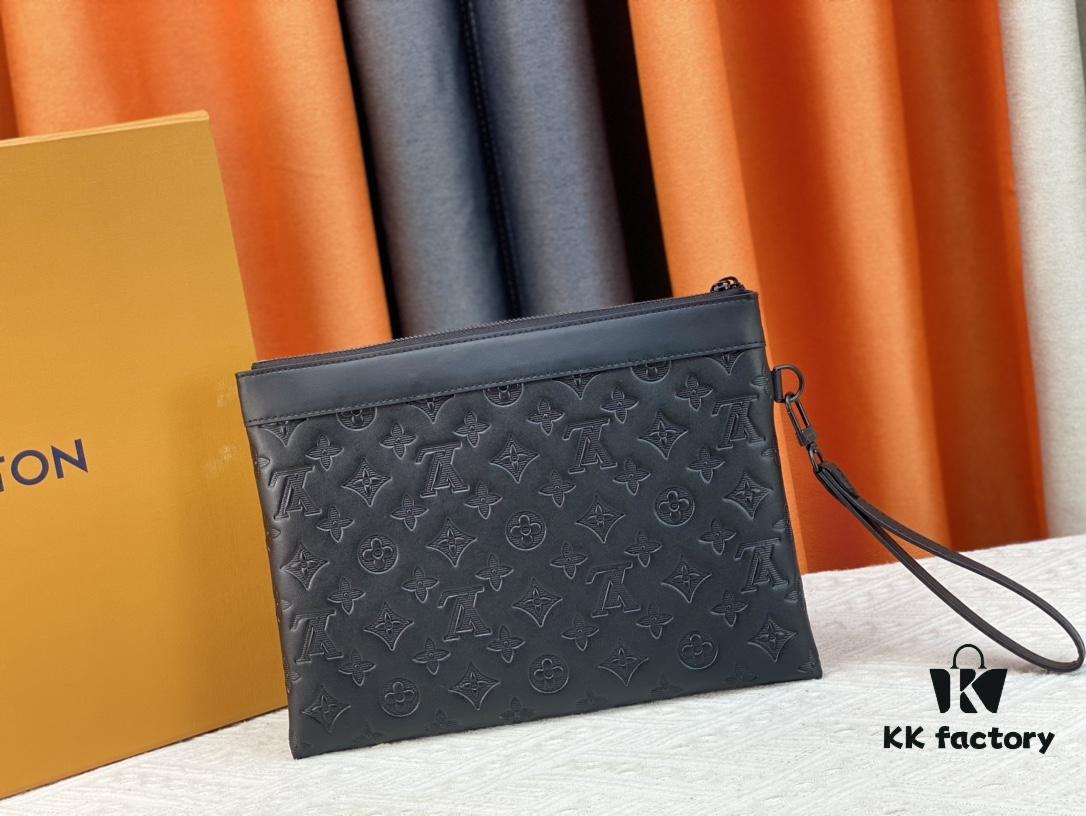 693078a76e68136f4d9a69db M81848 M81569 M82079 Exclusive Real Shot! To-Go Handheld Bag from Louis Vuitton's Late 2022 'Room with a View' Collection