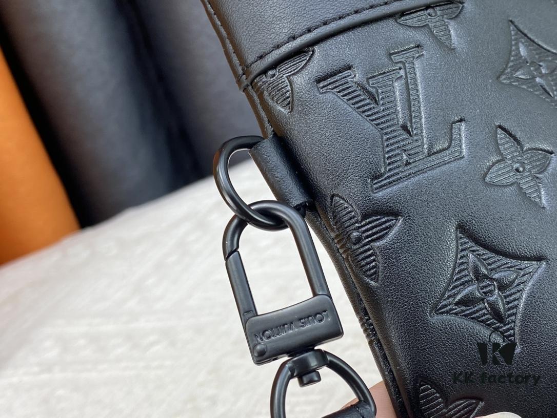 693078a96e68136f4d9a69de M81848 M81569 M82079 Exclusive Real Shot! To-Go Handheld Bag from Louis Vuitton's Late 2022 'Room with a View' Collection