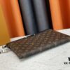 693078af6e68136f4d9a69ed M81848 M81569 M82079 Exclusive Real Shot! To-Go Handheld Bag from Louis Vuitton's Late 2022 'Room with a View' Collection