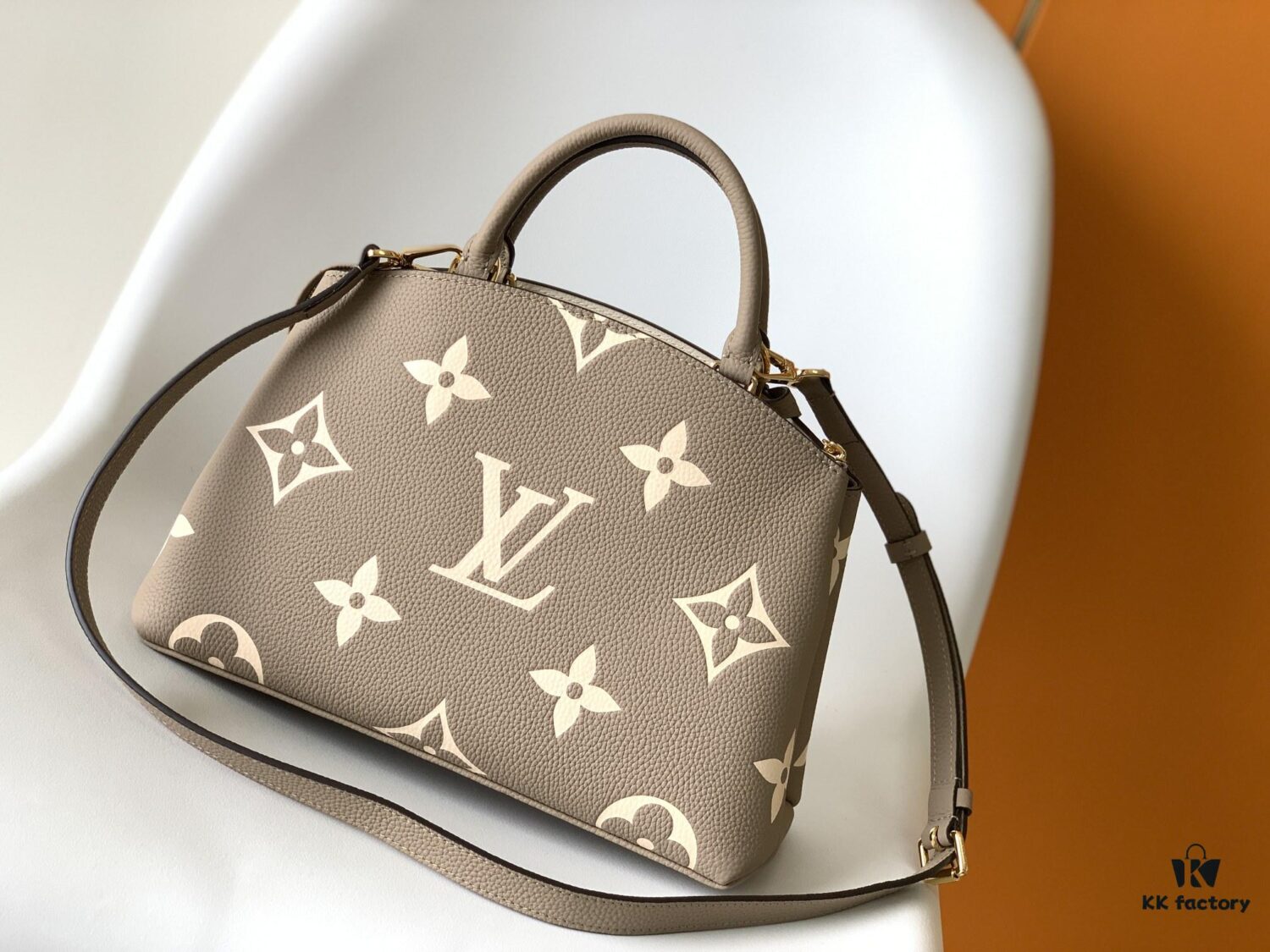 Petit Palais Handbag - Premium Original Order, Exclusive Real Photos