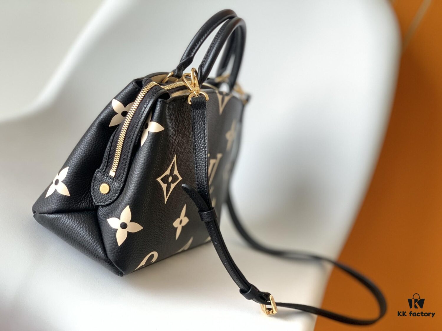Petit Palais Handbag in Grained Leather with Monogram Flower and LV Initials