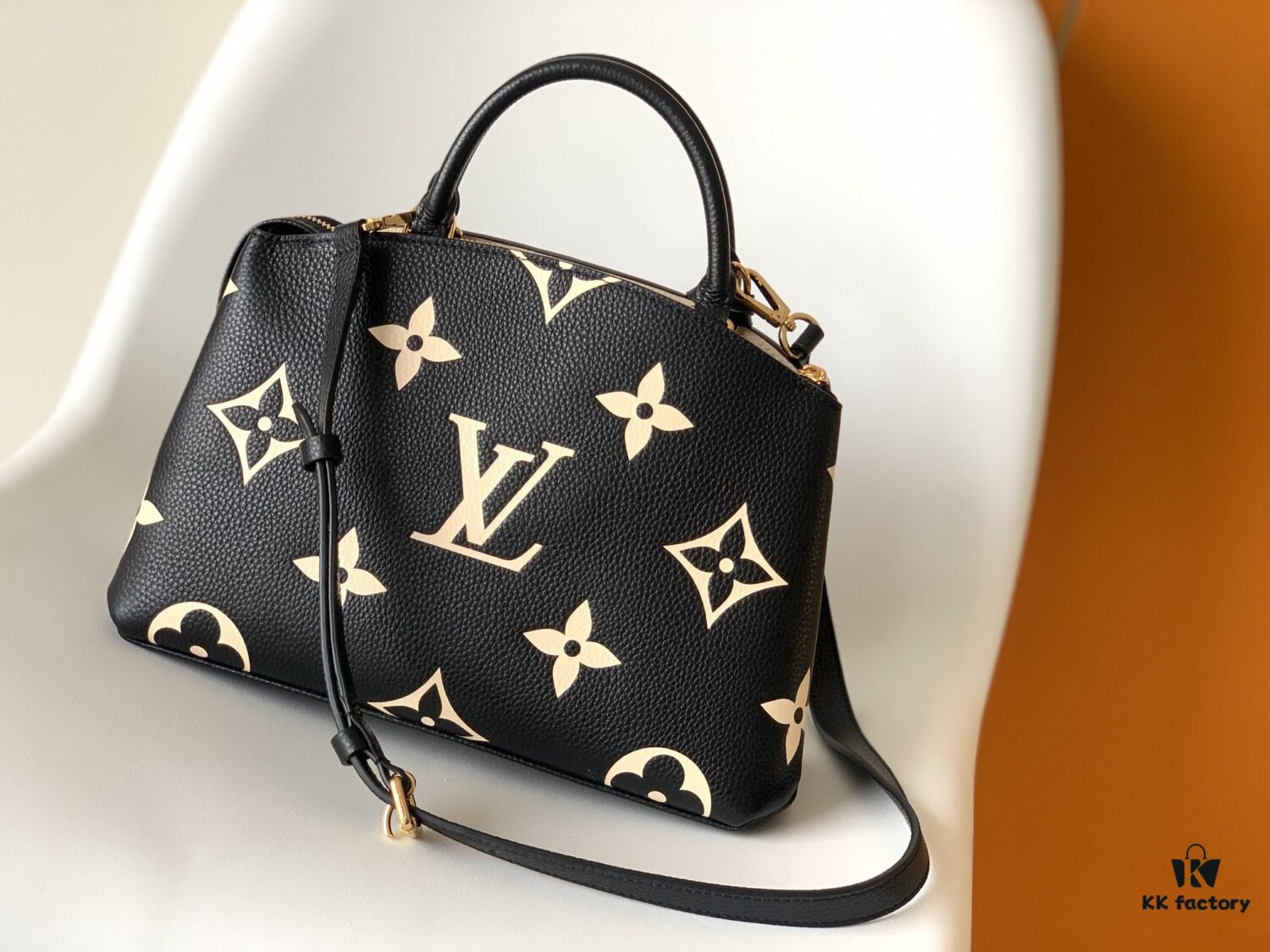 Petit Palais Handbag in Grained Leather with Monogram Flower and LV Initials