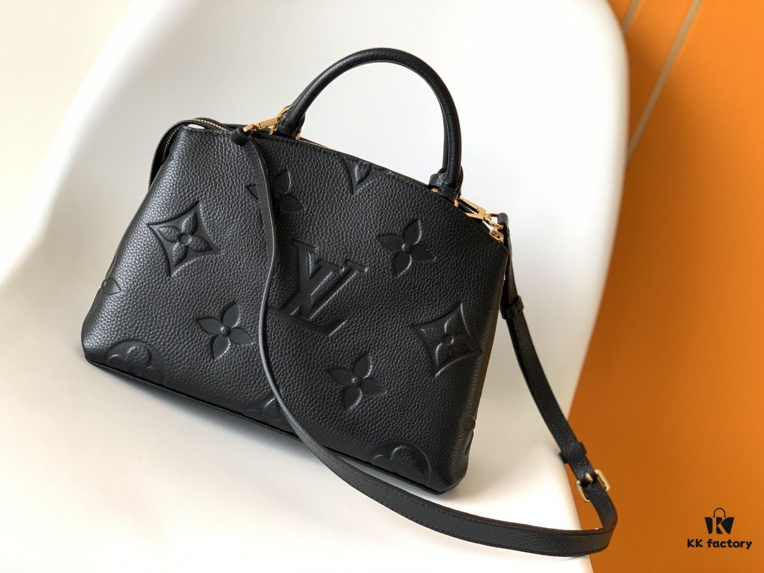 693078c86e68136f4d9a6a22 Petit Palais Handbag in Grained Leather with Monogram Giant Print