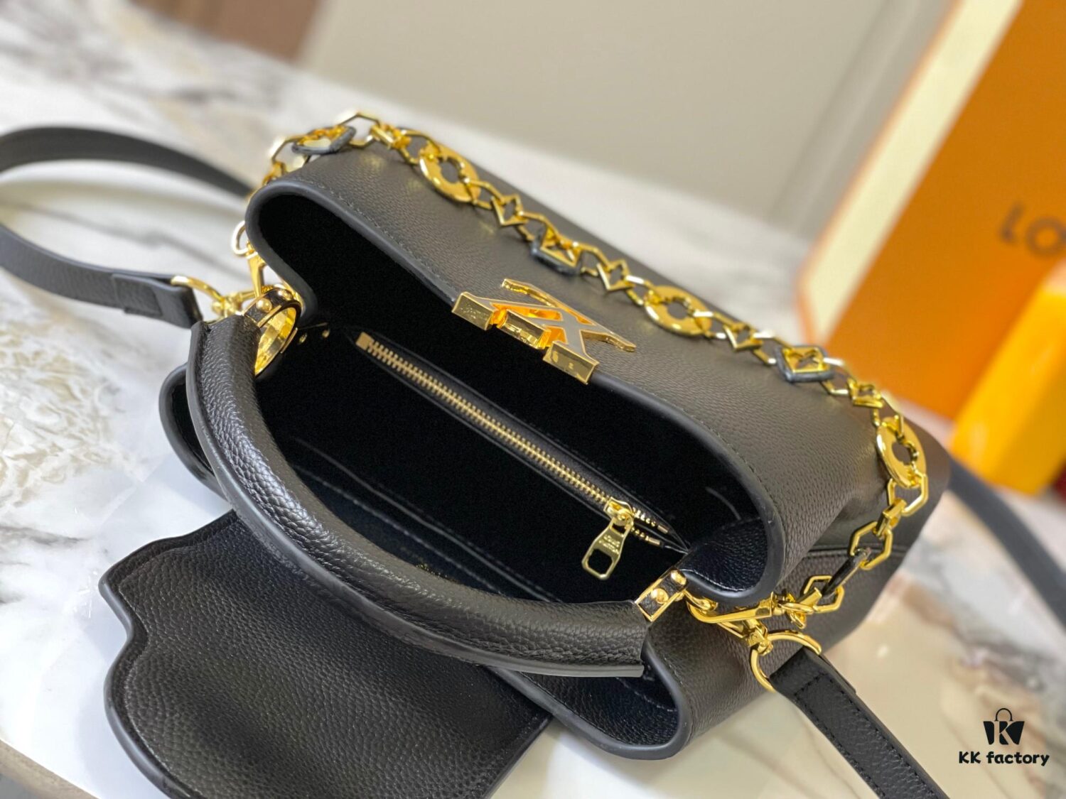 693078de6e68136f4d9a6a49 Top Quality Guangzhou Stock M14971 Black Capucines BB Bag