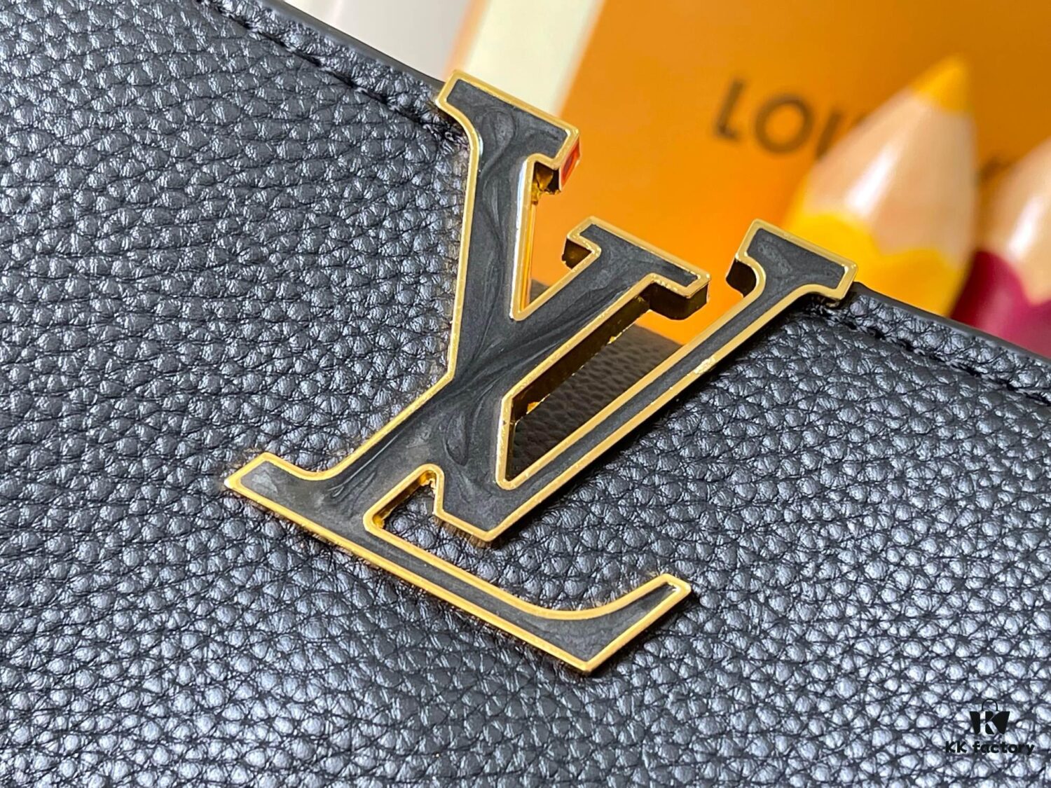 693078de6e68136f4d9a6a4a Top Quality Guangzhou Stock M14971 Black Capucines BB Bag