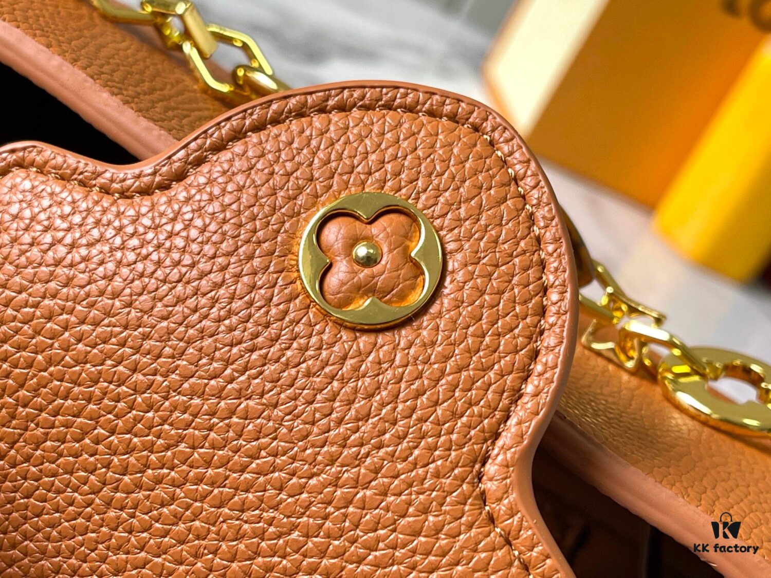 Guangzhou Stock Top Quality Original M14393 Brown Capucines East West Mini Handbag