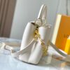 693078ed6e68136f4d9a6a66 Guangzhou Stock Top Original M14971 White Capucines BB Bag