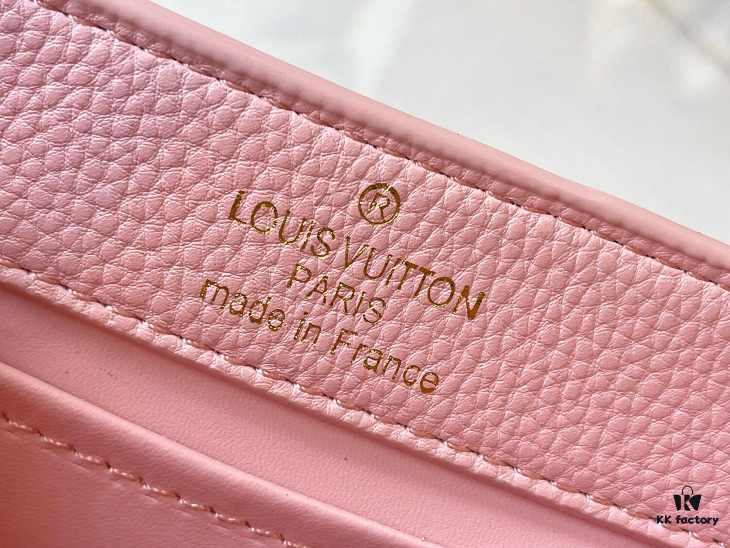 6930790c6e68136f4d9a6a9b Guangzhou Stock Top Quality Original M14393 Pink Capucines East West Mini Handbag