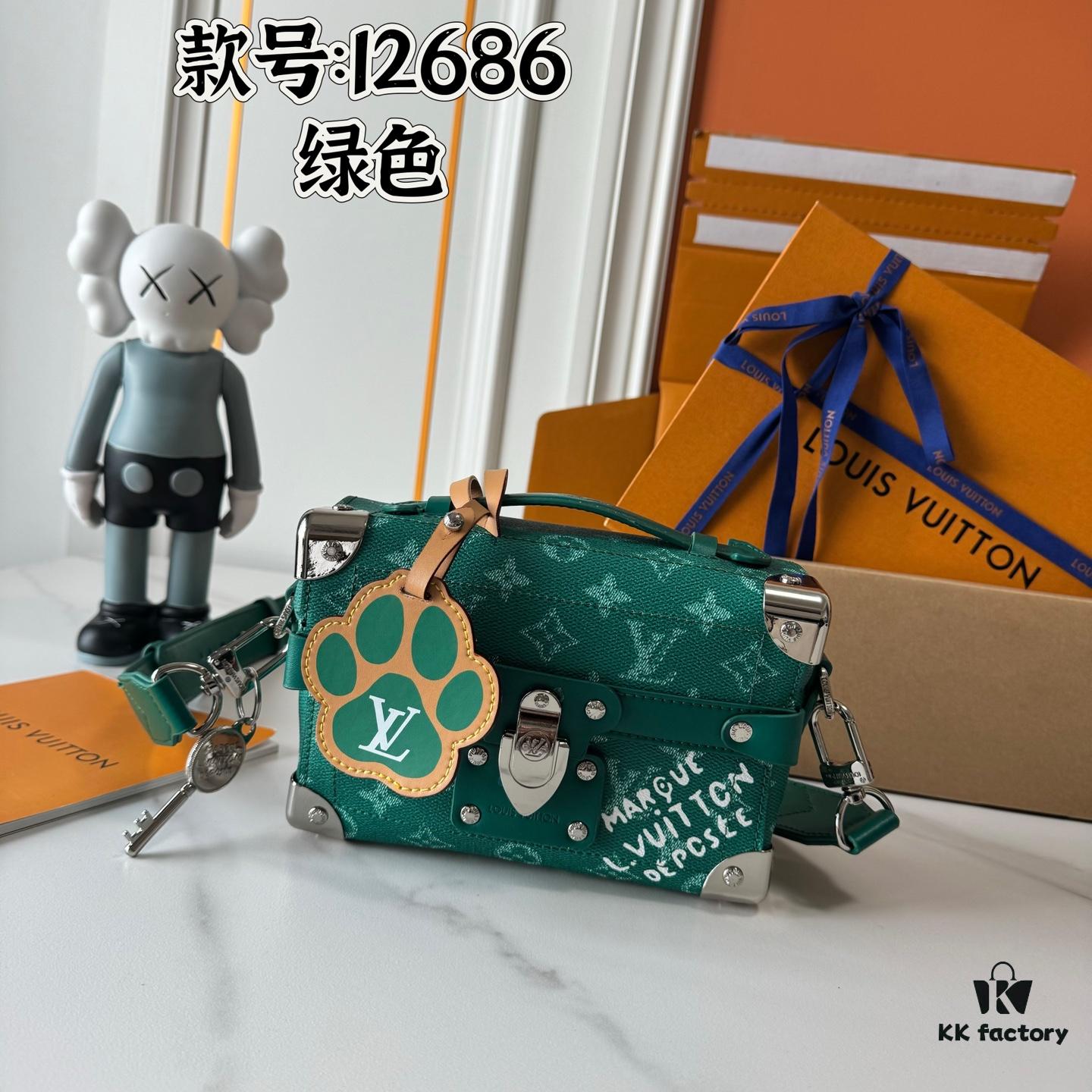 693079356e68136f4d9a6ad0 Upgraded Version Official Website Latest Model M11743 Black Floral M11516 Black M11535 Monogram M12686 Green This Soul Trunk Bag by Pharrell Williams